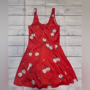 Women's H&M Red Floral Dress